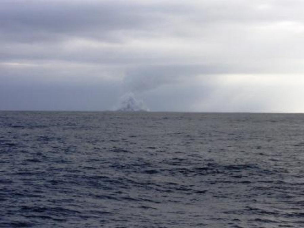 naissance ile volcanique
