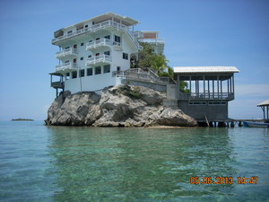 Dunbar_rock.jpg