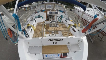 Cockpit Ovni 345.jpg